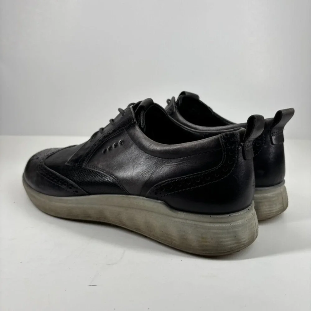 ECCO S-Classic Men's US‎ 9 Magnet Leather Brogue Wingtip Spikeless Golf Shoes